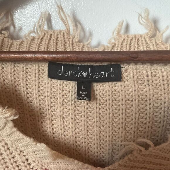 Derek Heart Colorblock Distressed Cropped  VNeck Sweater, L - Picture 14 of 16